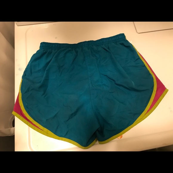 nike dri fit shorts - Picture 2 of 3